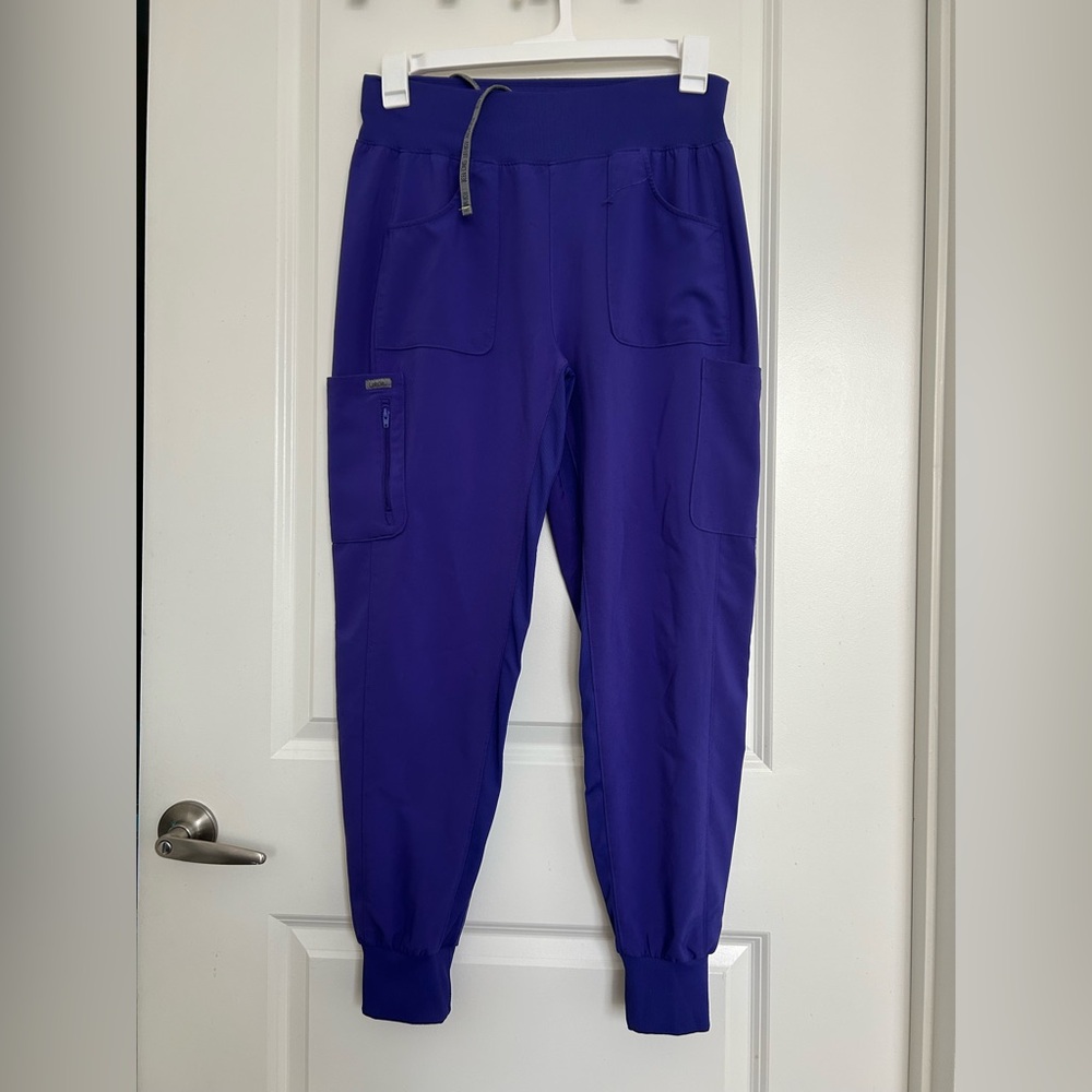 7-Pocket Rib Knit Waistband Cargo Jogger